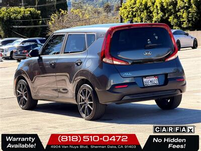 2020 Kia Soul LX   - Photo 5 - Sherman Oaks, CA 91403-1701