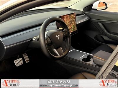 2021 Tesla Model 3 Performance   - Photo 3 - Sherman Oaks, CA 91403-1701