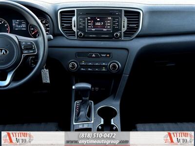 2017 Kia Sportage LX   - Photo 12 - Sherman Oaks, CA 91403-1701