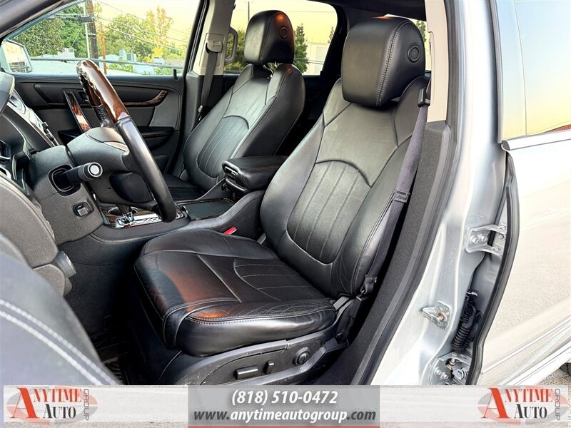 2013 GMC Acadia Denali - Photo 14 - Sherman Oaks, CA 91403-1701