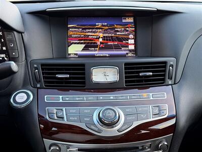 2012 INFINITI M35h M35h - Photo 17 - Sherman Oaks, CA 91403-1701