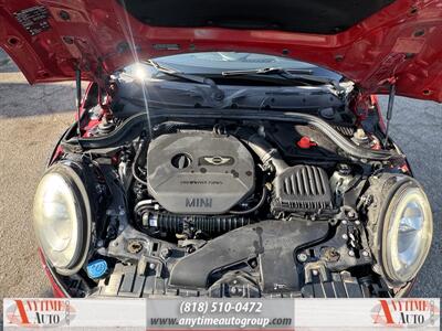 2016 MINI Hardtop 2 Door Cooper S   - Photo 10 - Sherman Oaks, CA 91403-1701