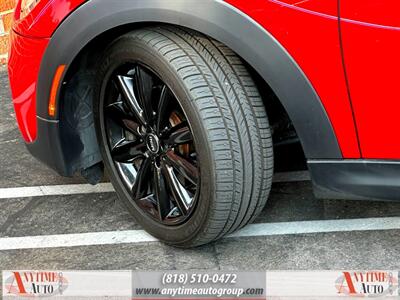 2016 MINI Hardtop 2 Door   - Photo 29 - Sherman Oaks, CA 91403-1701