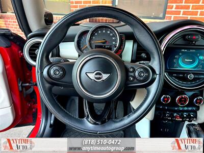 2016 MINI Hardtop 2 Door   - Photo 25 - Sherman Oaks, CA 91403-1701