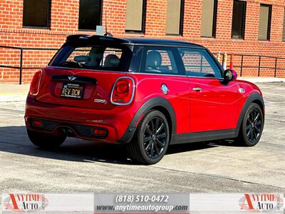 2016 MINI Hardtop 2 Door   - Photo 7 - Sherman Oaks, CA 91403-1701