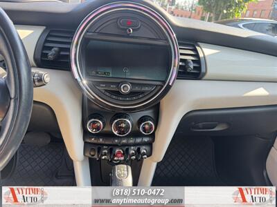 2016 MINI Hardtop 2 Door Cooper S   - Photo 8 - Sherman Oaks, CA 91403-1701