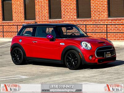 2016 MINI Hardtop 2 Door   - Photo 9 - Sherman Oaks, CA 91403-1701