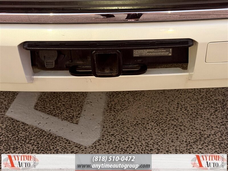 2016 Chevrolet Suburban LTZ - Photo 29 - Sherman Oaks, CA 91403-1701