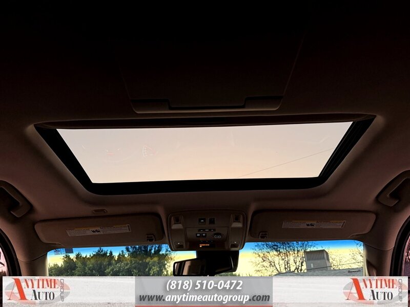 2016 Chevrolet Suburban LTZ - Photo 13 - Sherman Oaks, CA 91403-1701