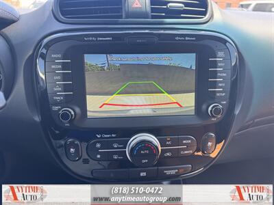 2016 Kia Soul Exclaim   - Photo 8 - Sherman Oaks, CA 91403-1701