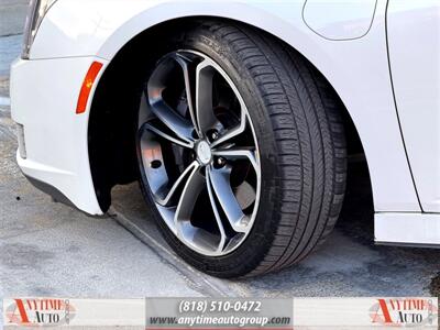 2016 Cadillac ELR   - Photo 25 - Sherman Oaks, CA 91403-1701