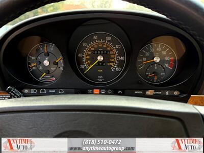 1986 Mercedes-Benz 560 SL   - Photo 14 - Sherman Oaks, CA 91403-1701