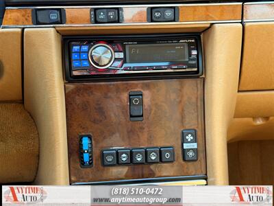 1986 Mercedes-Benz 560 SL   - Photo 16 - Sherman Oaks, CA 91403-1701