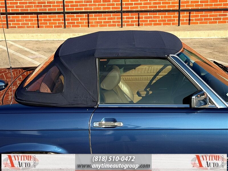 1986 Mercedes-Benz 560 SL   - Photo 40 - Sherman Oaks, CA 91403-1701