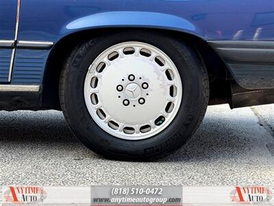 1986 Mercedes-Benz 560 SL   - Photo 32 - Sherman Oaks, CA 91403-1701