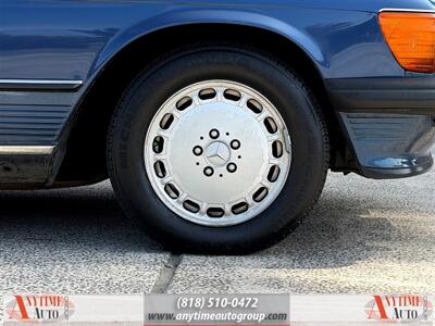 1986 Mercedes-Benz 560 SL   - Photo 29 - Sherman Oaks, CA 91403-1701
