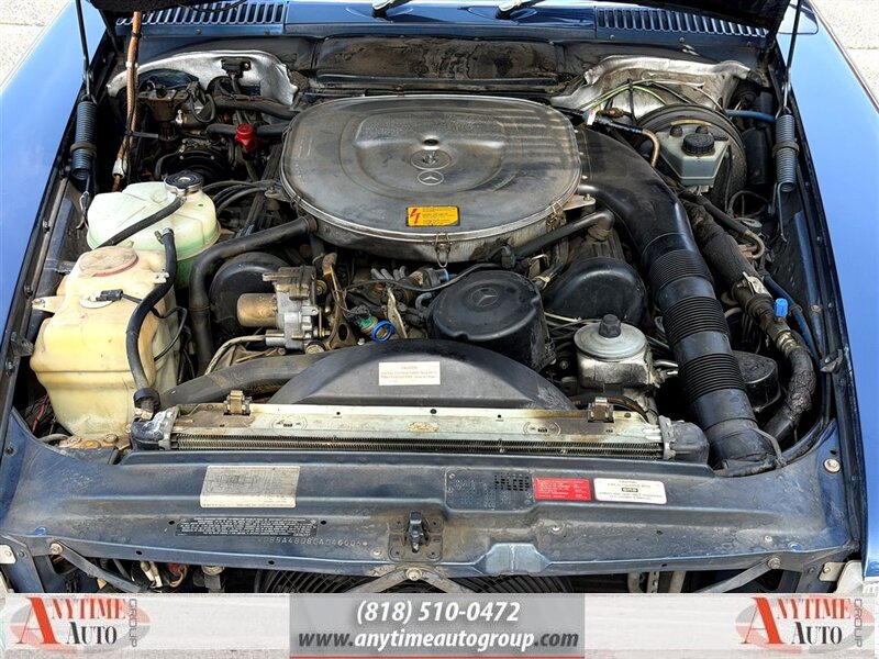 1986 Mercedes-Benz 560 SL   - Photo 24 - Sherman Oaks, CA 91403-1701