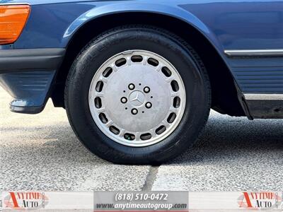 1986 Mercedes-Benz 560 SL   - Photo 31 - Sherman Oaks, CA 91403-1701