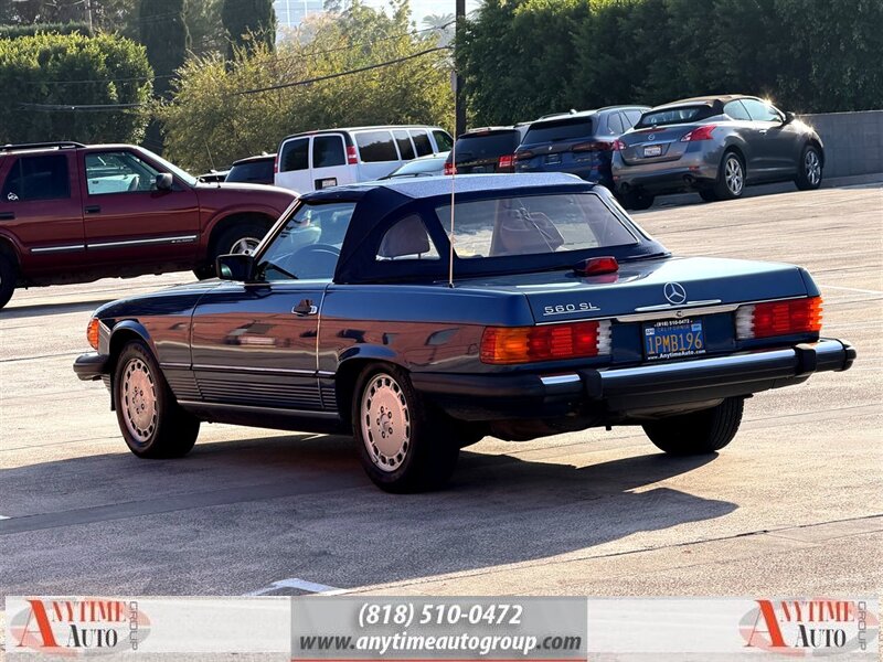 1986 Mercedes-Benz 560 SL   - Photo 38 - Sherman Oaks, CA 91403-1701