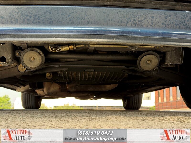 1986 Mercedes-Benz 560 SL   - Photo 36 - Sherman Oaks, CA 91403-1701