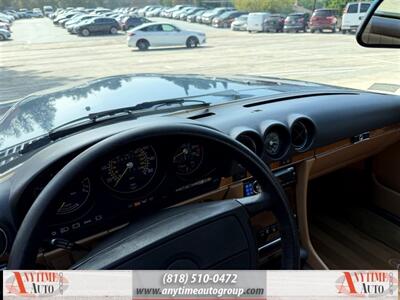 1986 Mercedes-Benz 560 SL   - Photo 20 - Sherman Oaks, CA 91403-1701