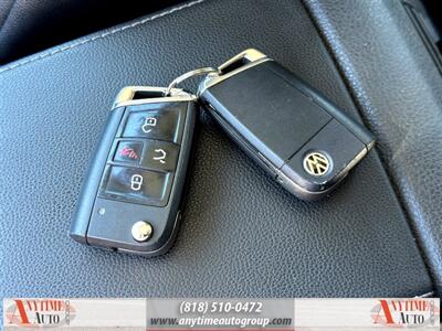 2016 Volkswagen Golf TSI SE   - Photo 23 - Sherman Oaks, CA 91403-1701