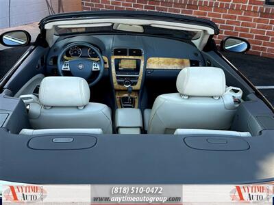 2007 Jaguar XKR Base   - Photo 12 - Sherman Oaks, CA 91403-1701