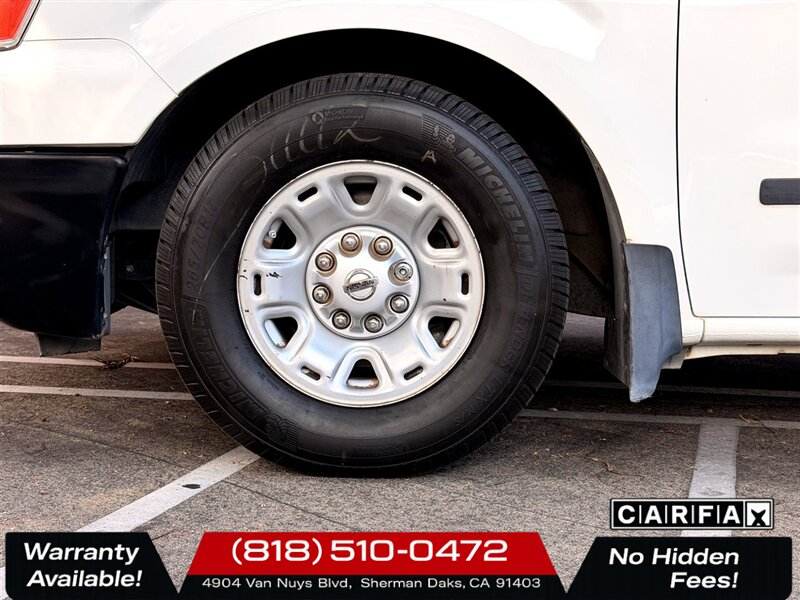 2012 Nissan NV 2500 HD SV   - Photo 23 - Sherman Oaks, CA 91403-1701