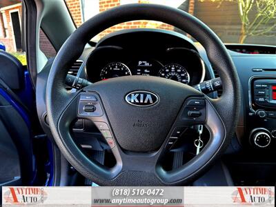 2017 Kia Forte LX   - Photo 21 - Sherman Oaks, CA 91403-1701