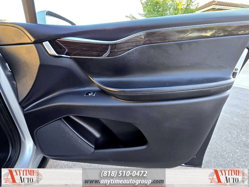 2016 Tesla Model X P90D   - Photo 15 - Sherman Oaks, CA 91403-1701