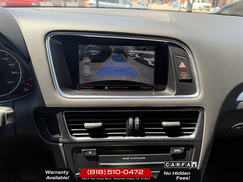 2012 Audi Q5 3.2 quattro Premium - Photo 12 - Sherman Oaks, CA 91403-1701