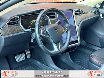 2012 Tesla Model S Performance   - Photo 11 - Sherman Oaks, CA 91403-1701