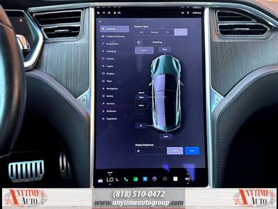 2012 Tesla Model S Performance   - Photo 13 - Sherman Oaks, CA 91403-1701