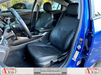 2018 Chevrolet Volt LT   - Photo 14 - Sherman Oaks, CA 91403-1701