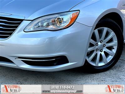 2012 Chrysler 200 Touring   - Photo 25 - Sherman Oaks, CA 91403-1701