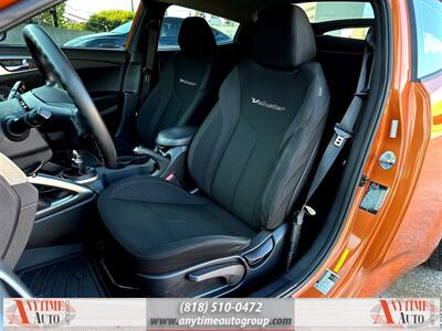 2016 Hyundai VELOSTER   - Photo 9 - Sherman Oaks, CA 91403-1701