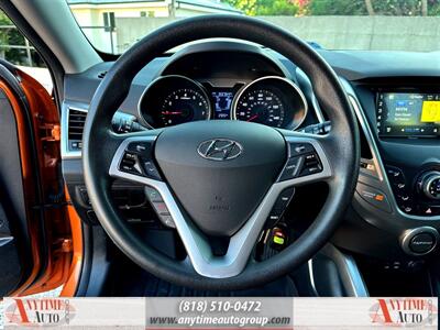 2016 Hyundai VELOSTER   - Photo 18 - Sherman Oaks, CA 91403-1701