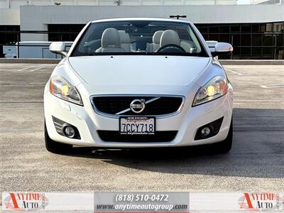 2012 Volvo C70 T5 Premier Plus   - Photo 2 - Sherman Oaks, CA 91403-1701