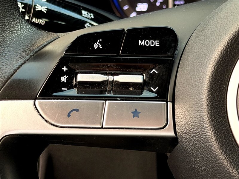 2022 Hyundai TUCSON SE - Photo 23 - Sherman Oaks, CA 91403-1701