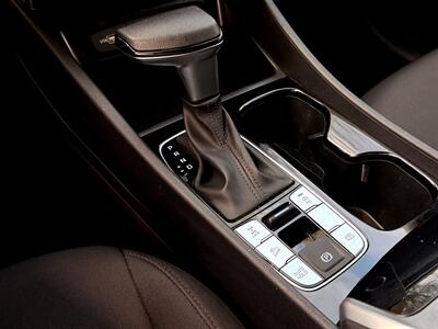 2022 Hyundai TUCSON SE - Photo 19 - Sherman Oaks, CA 91403-1701