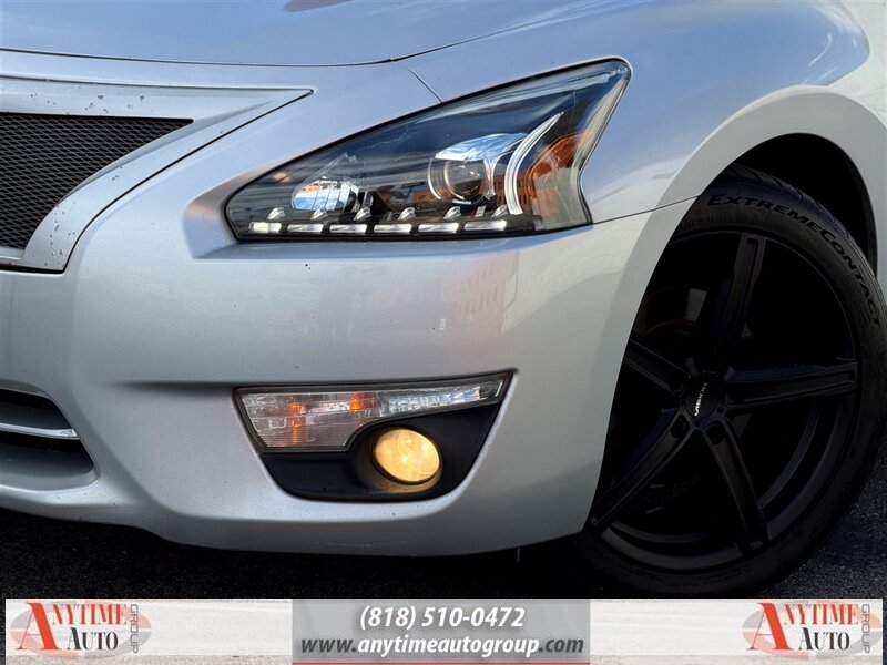 2013 Nissan Altima 3.5 SV - Photo 28 - Sherman Oaks, CA 91403-1701