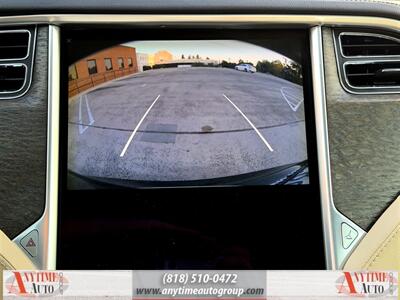 2013 Tesla Model S   - Photo 21 - Sherman Oaks, CA 91403-1701