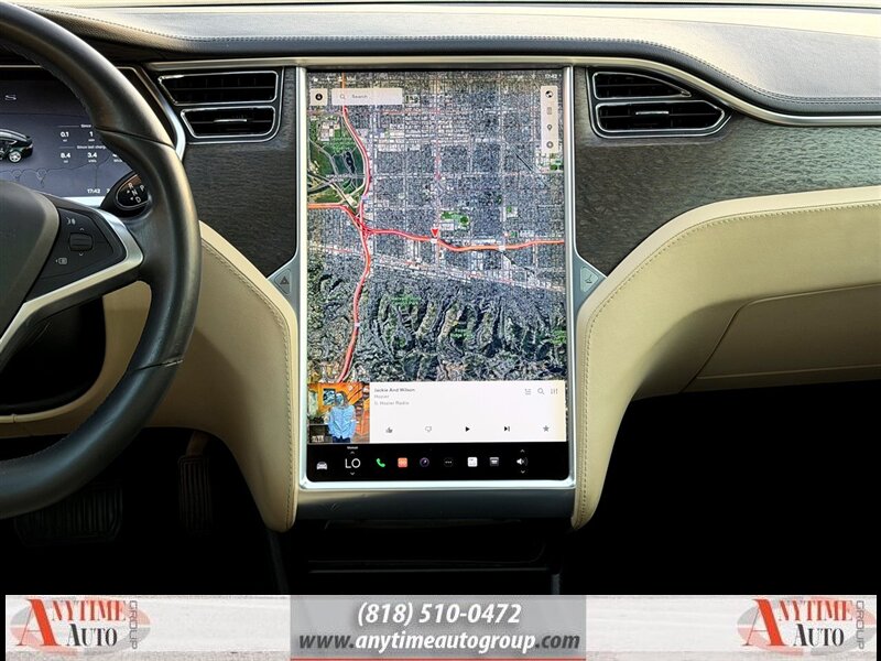 2013 Tesla Model S   - Photo 12 - Sherman Oaks, CA 91403-1701