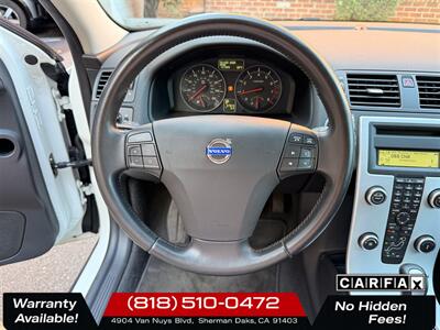 2012 Volvo C30 T5 - Photo 17 - Sherman Oaks, CA 91403-1701