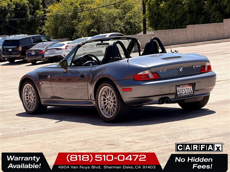 2001 BMW Z3 3.0i   - Photo 5 - Sherman Oaks, CA 91403-1701