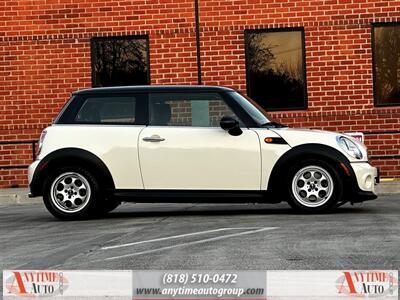 2012 MINI Cooper Hardtop   - Photo 8 - Sherman Oaks, CA 91403-1701