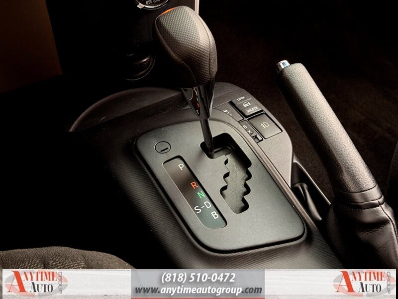 2012 Scion iQ - Photo 16 - Sherman Oaks, CA 91403-1701