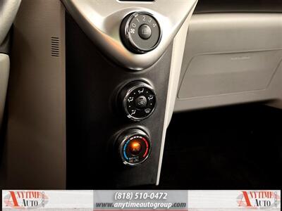 2012 Scion iQ - Photo 15 - Sherman Oaks, CA 91403-1701