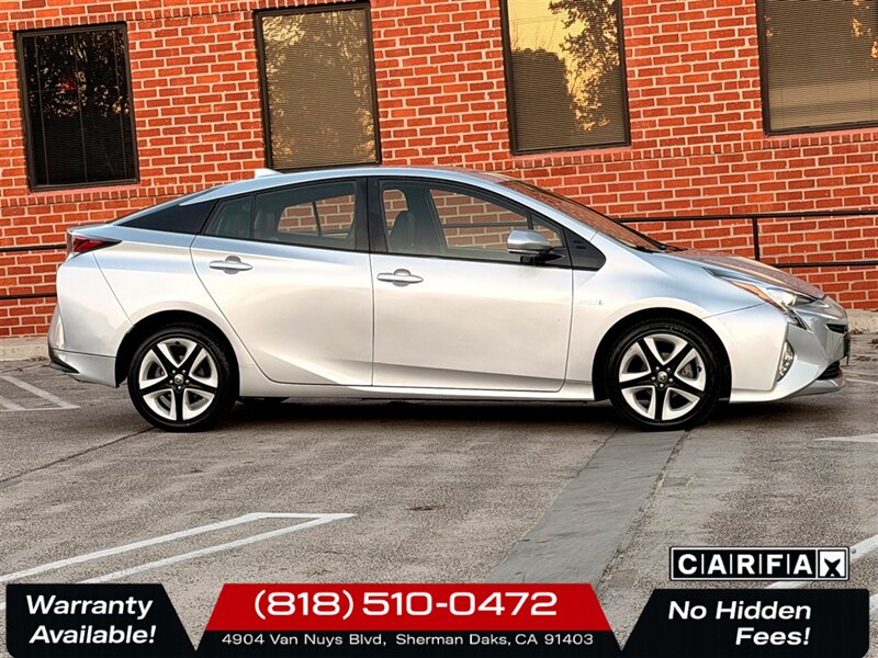 2017 Toyota Prius Three Touring   - Photo 8 - Sherman Oaks, CA 91403-1701