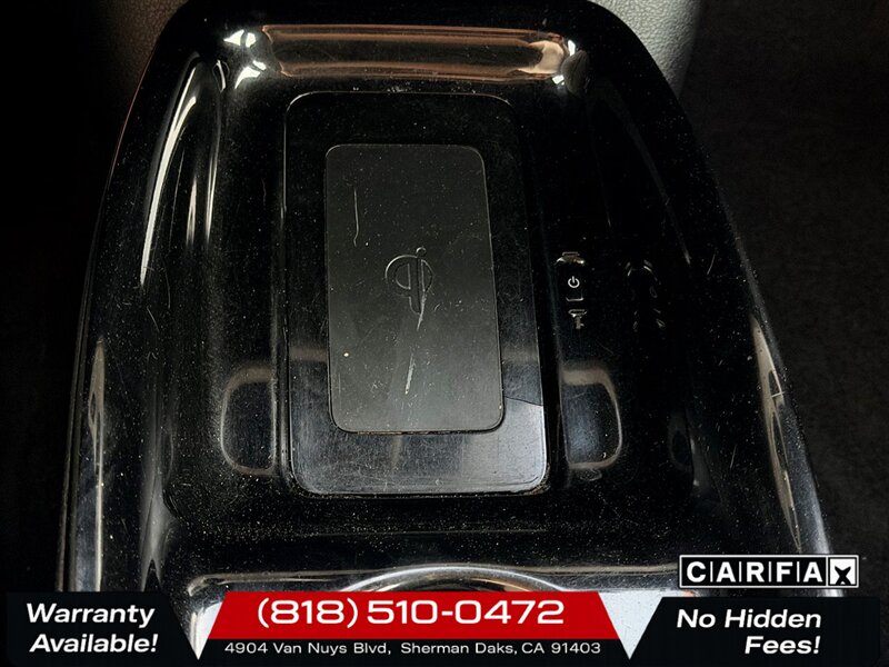 2017 Toyota Prius Three Touring   - Photo 19 - Sherman Oaks, CA 91403-1701